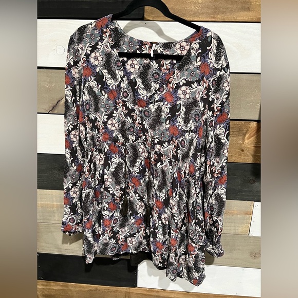 Free People Long Sleeve Top - Picture 1 of 6